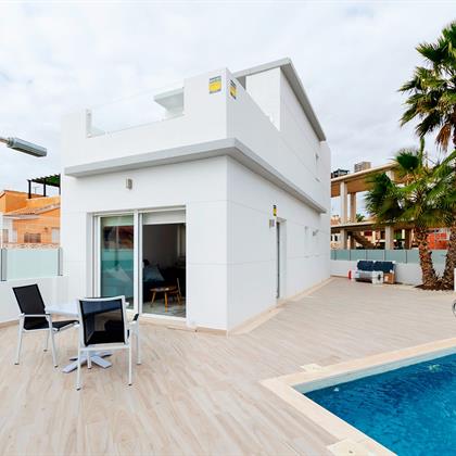 Villa For sale Torrevieja